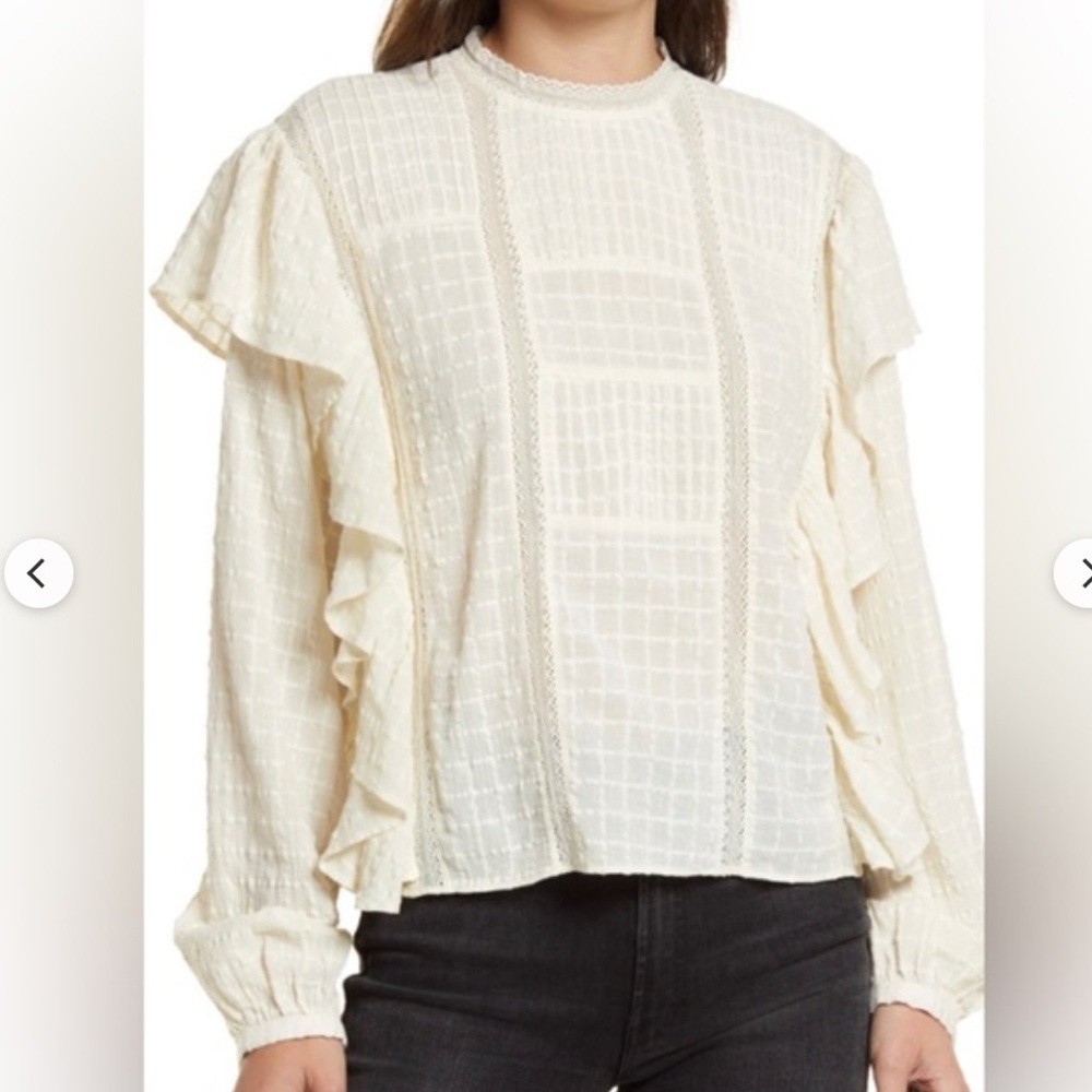 Treasure & Bond Embroidered Ruffle Cotton Top   Pure prairie breezes size large